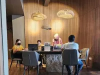 Roxy Beach Apartment Hotéis em Lundu