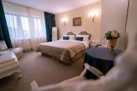 Gradinile Romane Hotels in 