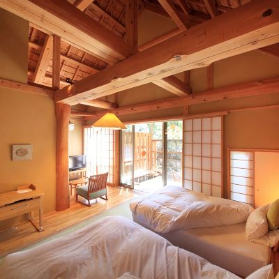 Japanese-Western Room, Non-Smoking (Polka Dots) 温泉山荘　だいこんの花 クーポン