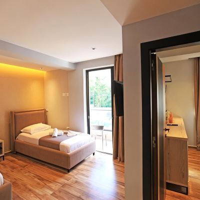Family Room with Balcony Hotel Citrus Promo Code
