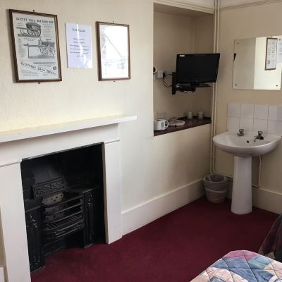 Twin Room with Shared Bathroom The Bridge Inn Promo Code