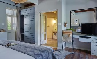 The Robertson Small Hotel by the Living Journey Collection