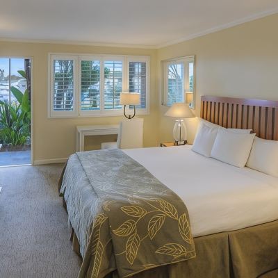 Standard King Room With Accessible Roll-in Shower The Dana on Mission Bay Promo Code