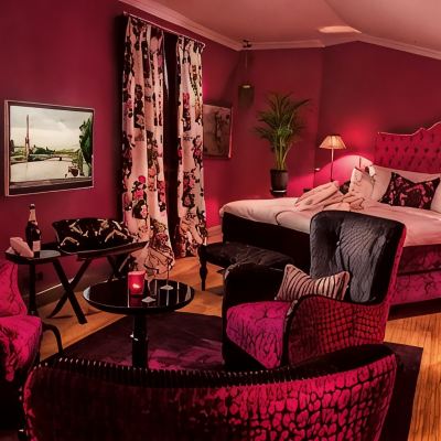 Large Exclusive  Room Dorsia Hotel & Restaurant Promo Code