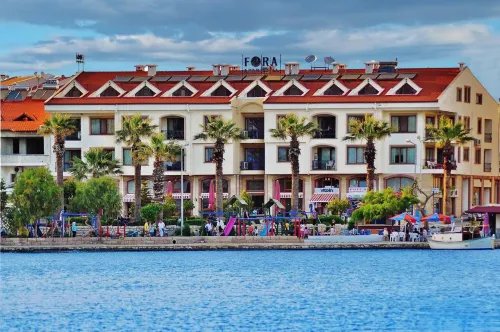 Fora Apart Hotel