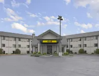 Super 8 by Wyndham Wisconsin Dells Hotel di 