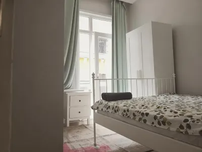 Gafa Garden Hostel & Apartments - Great Location Hotele w: 