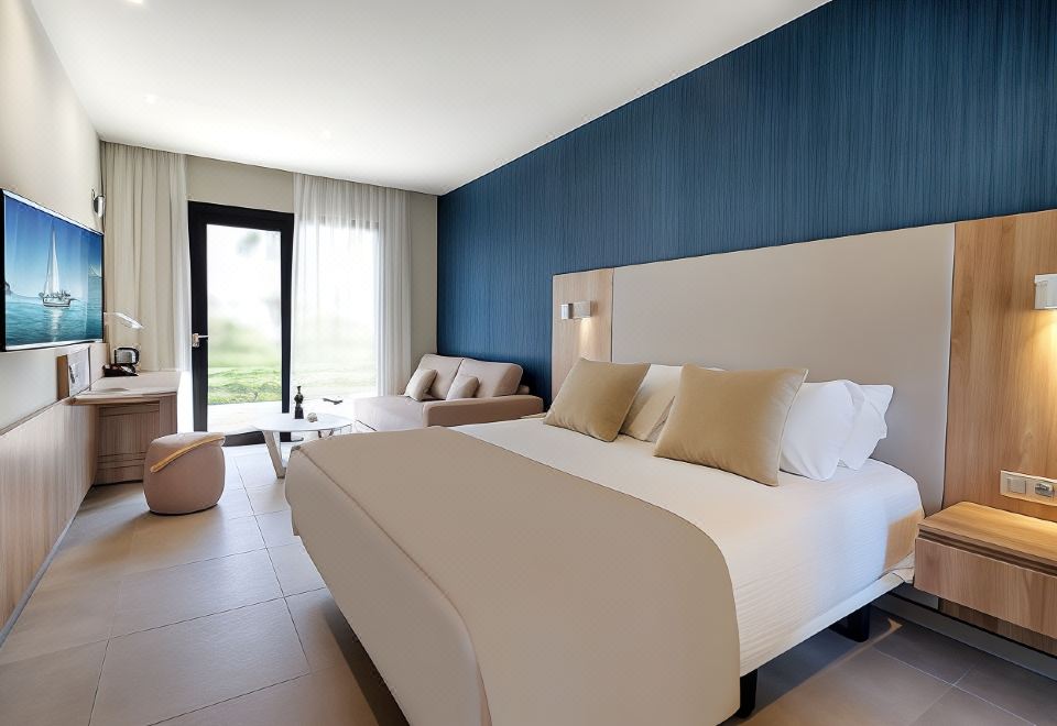 豪華房（巴釐床）