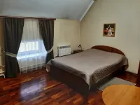 Albert Hotel - Hotel and Restaurant Complex Các khách sạn ở 