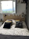 Joli Petit Mazet Avec Terrasse en Pleine Nature