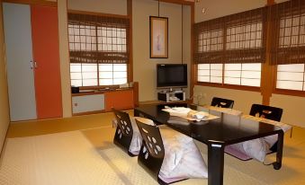 Yudanaka Tawaraya Ryokan