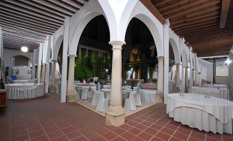 Hotel Hospederia San Francisco - Housity