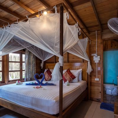 Beachfront Deluxe Bungalow Fan Lipe Beach Resort Promo Code