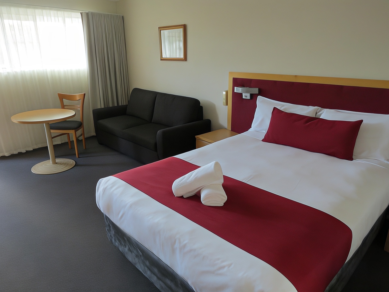 George Bass Motor Inn: Motel Accommodation in Nowra, NSW