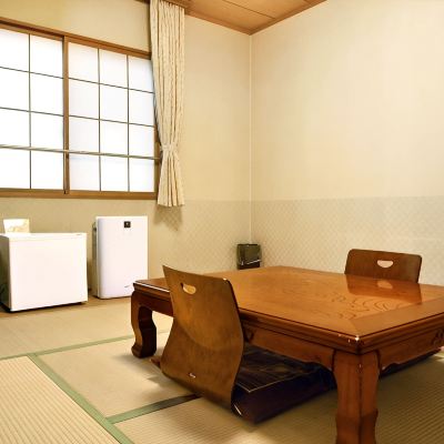 和風ルーム(禁煙)(4名用ルーム) こぶしの湯あつま クーポン