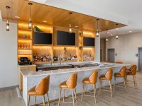 Comfort Inn & Suites Newark Liberty International Airport