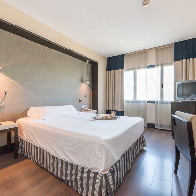 Standard Double Room Hotel Mercader Promo Code