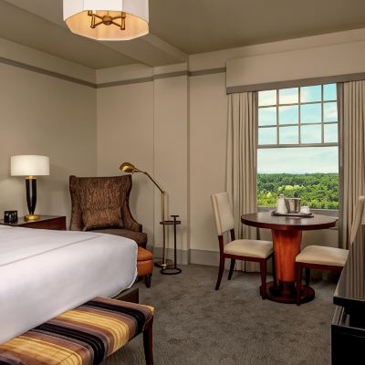 King Room The Virginian Lynchburg Curio Collection Promo Code