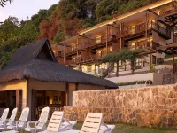 Altamare Dive and Leisure Resort Anilao Отели в г. 