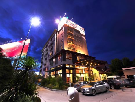 โรงแรมโบนิโต้ ชิโนส์