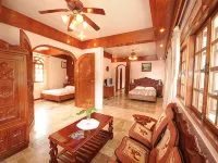Blue Crystal Beach Resort Hotel a 