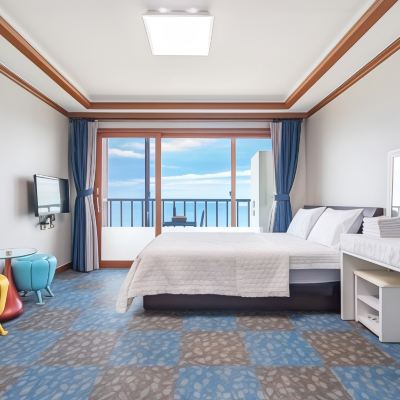 Pension Type Room 402 (Ocean View)