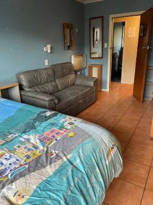The Bug Backpackers Hotels in 