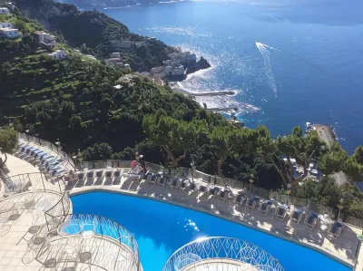 Grand Hotel Excelsior Hotels in 