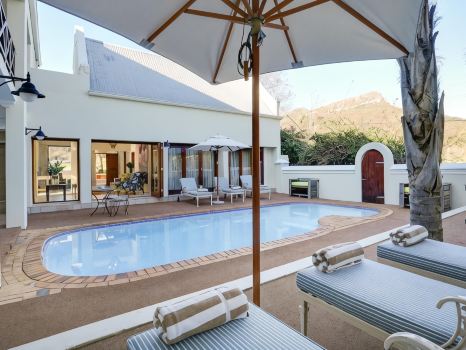 Banhoek Lodge