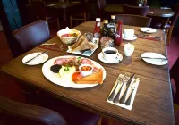 Wayford Bridge Inn Hotel