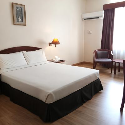 Standard Queen Room Kupon Hotel Seri Malaysia Kuantan