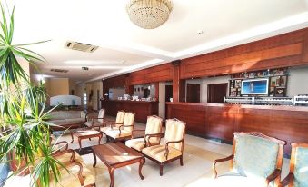 Hotel Aquastar Danube - Housity