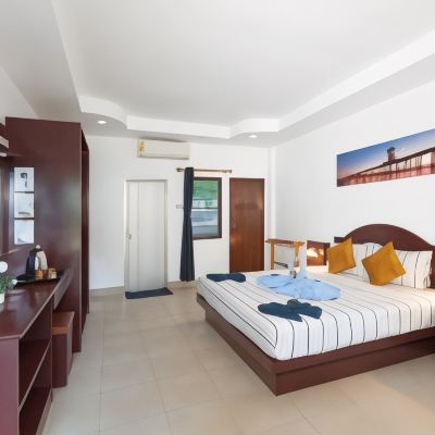 Superior King Room Non smoking Grand View Promo Code