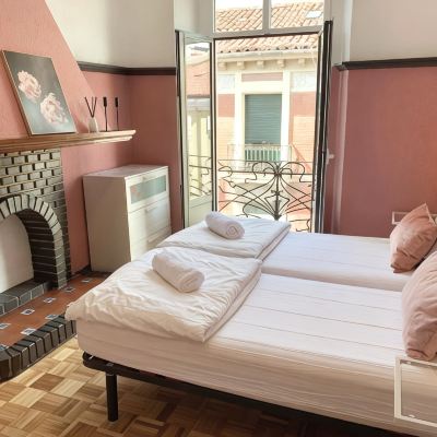 Twin Room with Shared Bathroom Leon Hostel Promo Code