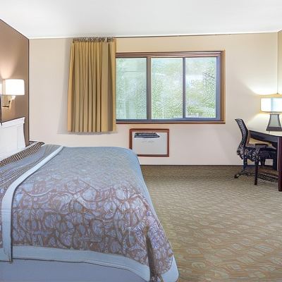 Queen Room-Non-Smoking Days Inn & Suites by Wyndham Waterloo Promo Code