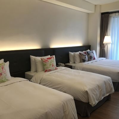 豪華四人間 ML Hotel 晨光飯店優惠