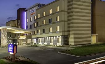 Fairfield Inn & Suites Canton South