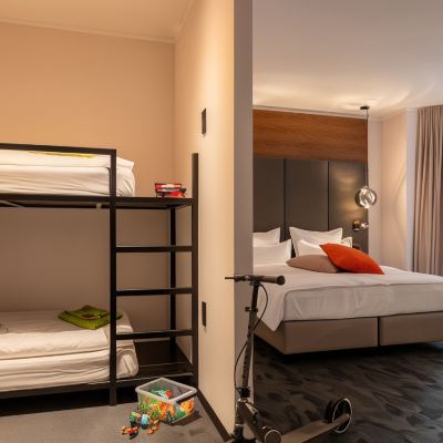 Apartment With Balcony Hotel Neuer Fritz Berlin Promo Code