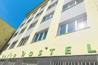Patio Hostel Hotele w: 