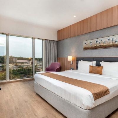 Express Room Express Inn the Business Luxury Hotel Promo Code