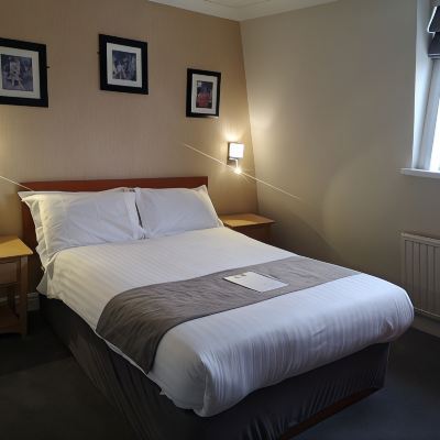 Standard Double or Twin Room Invicta Hotel Promo Code