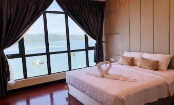 Pelagos Designer Suites with significant seaview