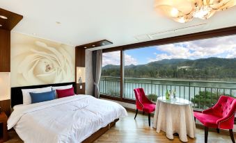 Moonlight Blue Pension - Housity