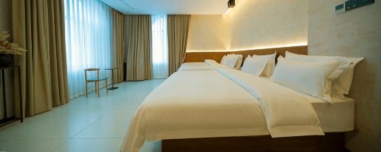 Yanji Buxianshan Hot Spring Hotel