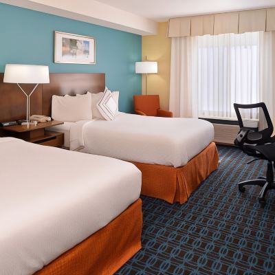 Hearing Accessible Guestroom Two Doubles