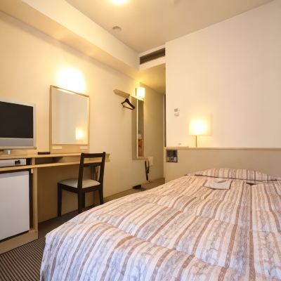 セミダブルルーム(禁煙) ホテルクラウンヒルズ小倉 クーポン
