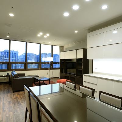 Three-Bedroom (침실3개/성인4인) 6살 이상 인원 유료추가 오라카이 인사동 스위트 쿠폰