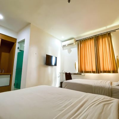 Superior Twin Room Cosmo Hotel Promo Code