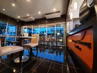 Maneerote Hotel