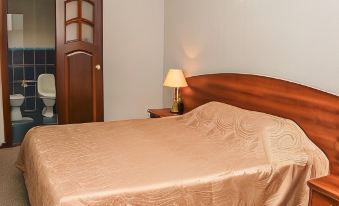 Suitetrails - Talnakh Hotel